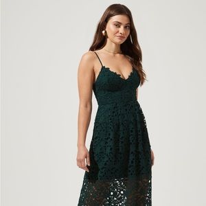 NWT ASTR Lace Midi Dress XL